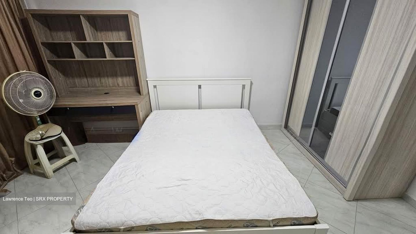 Blk 240 Yishun Ring Road (Yishun), HDB 5 Rooms #577313591